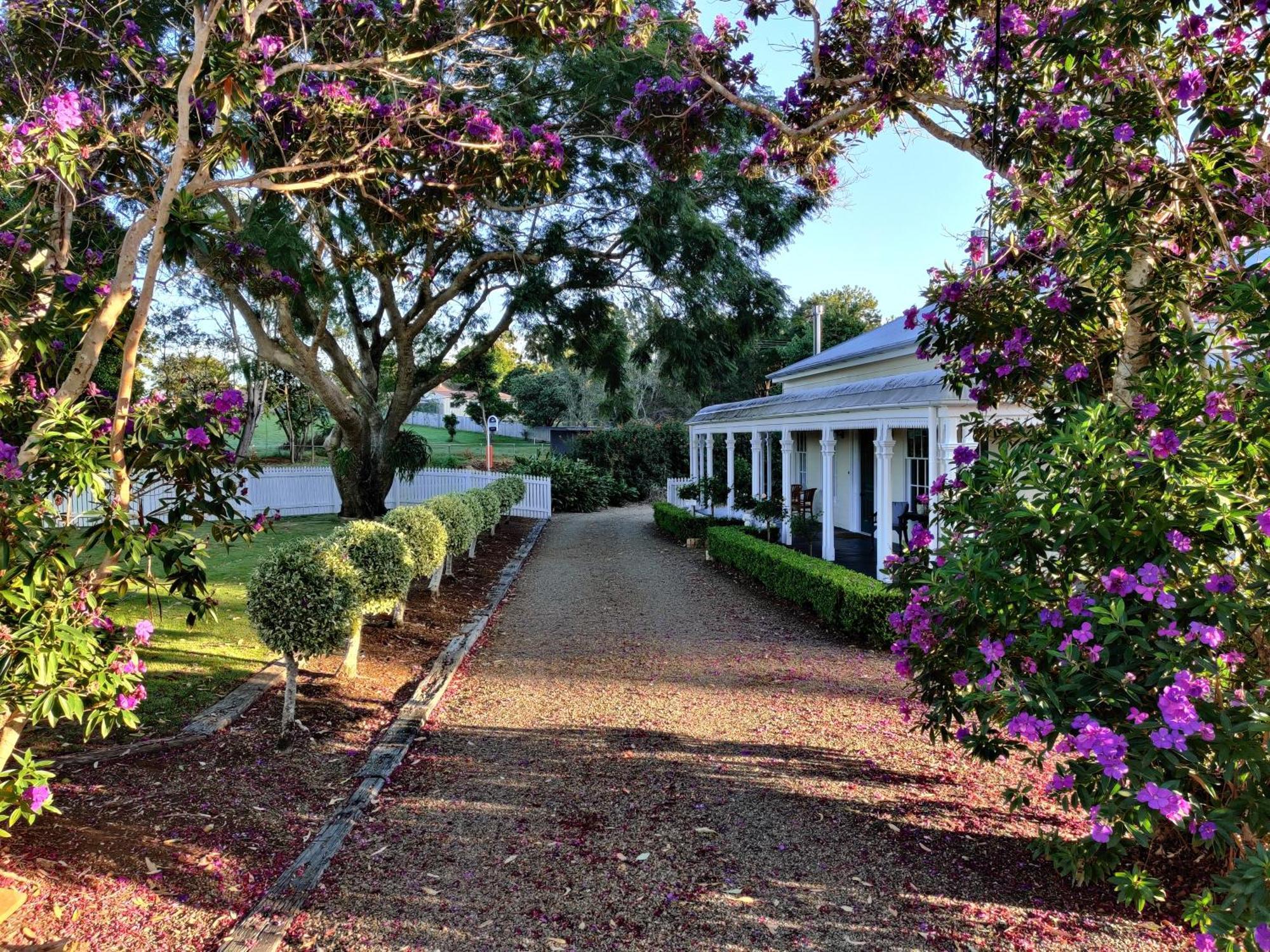 Wintergreen Manor At Maleny Exterior photo